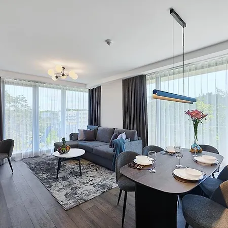 Golden Hour Apartments- Loft 418 Apartment *