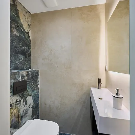 Golden Hour Apartments- Loft H 418 * Świnoujście